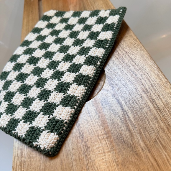 Clare V flat clutch with tabs olive and cream crochet checker origional $195 - Picture 6 of 9